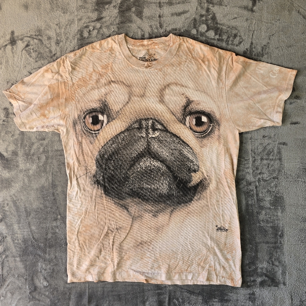 The Mountain Pug Face Dog T Shirt Size Medium Tan 2011 - Picture 1 of 6